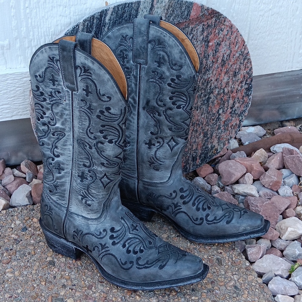 Shyanne gray embroidered leather cowgirl western boots women's 7.5